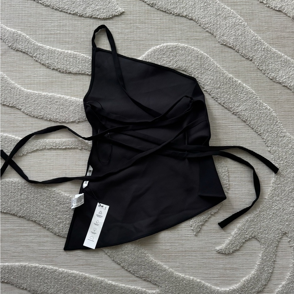 Zara Black asymmetrical top with tie back detail - Picture 6 of 7